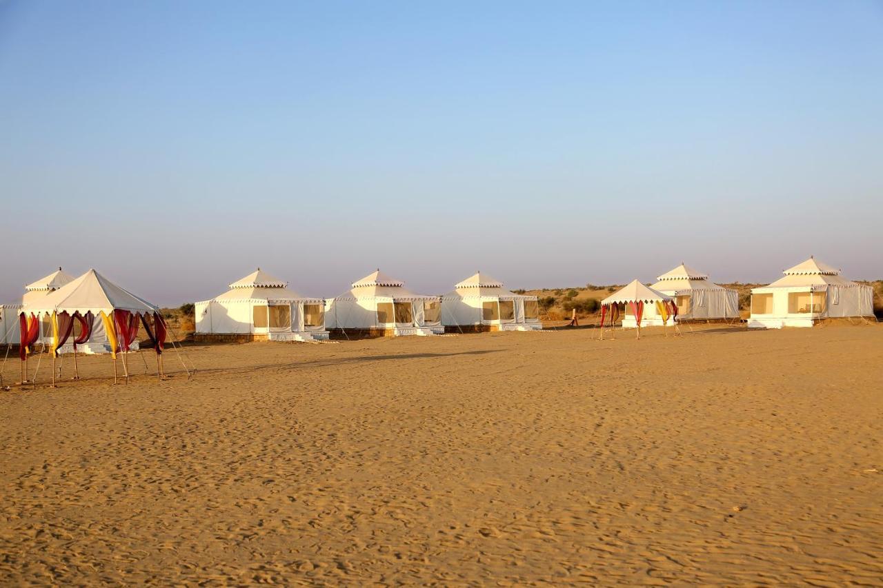 Sunny Desert Camp Kūri Zewnętrze zdjęcie